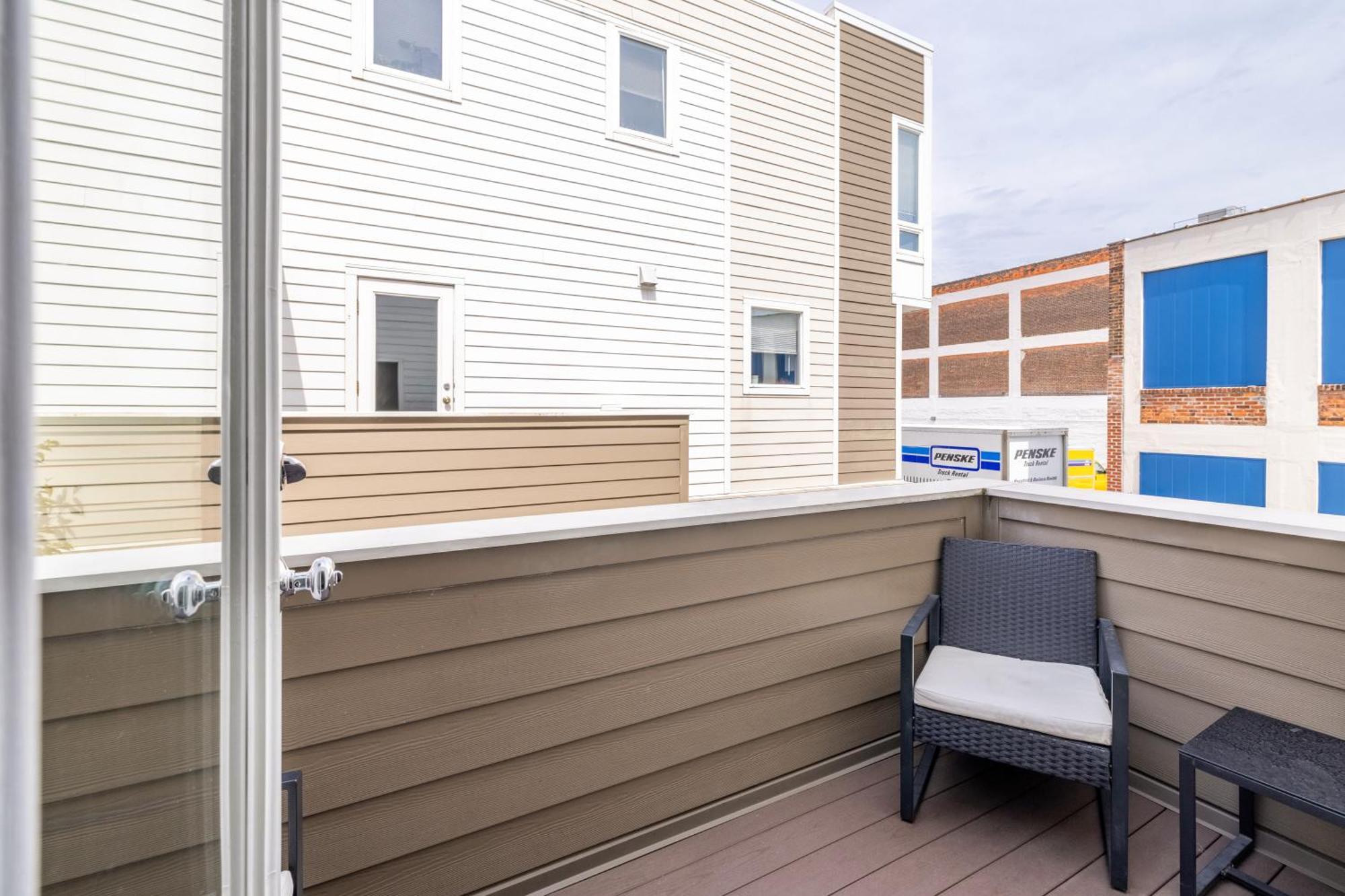 Luxury Downtown Townhome Private Garage Unit 9 คลีฟแลนด์ ภายนอก รูปภาพ